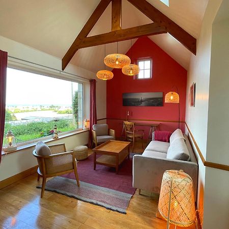 Maison de charme avec vue sur mer et jardin abrité Quinéville Esterno foto